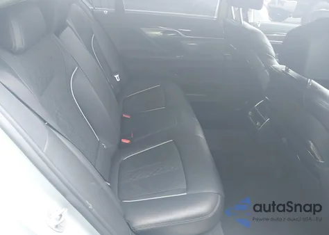 2020 BMW 740I из США, поврежденный, VIN WBA7T2C03LCD57821